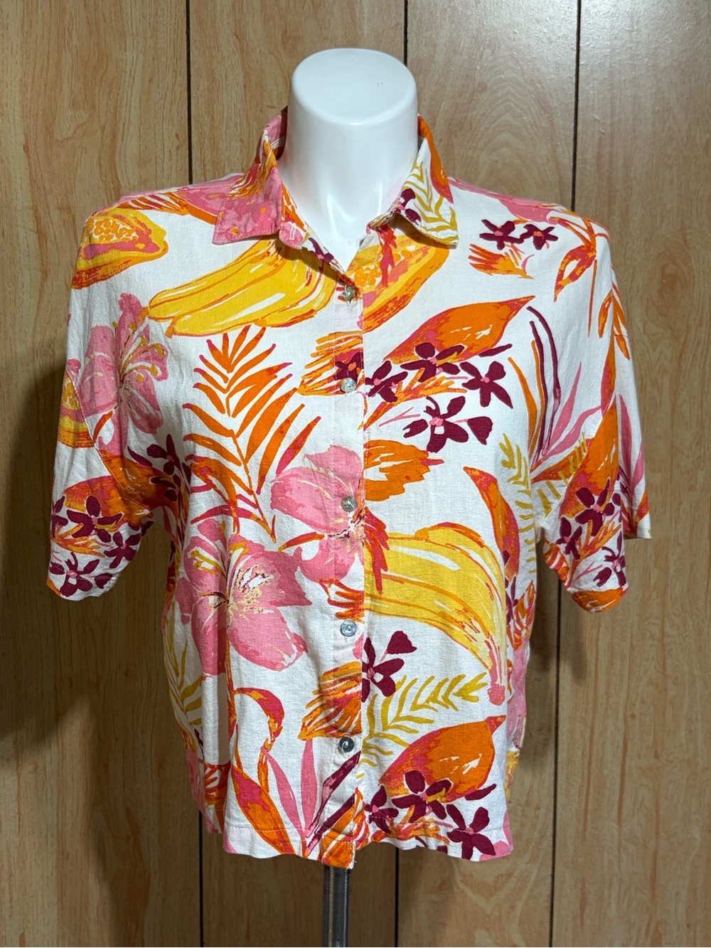 C&C California Button-Front Tropical Shirt with Pink & Orange Floral Print SZ -